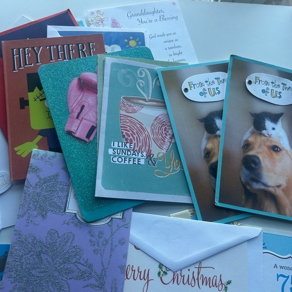 Random greeting card lot and holiday bundle, 50 cards, envelopes event - Picture 3 of 7